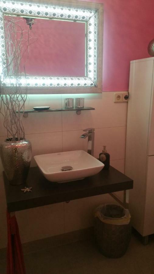 Ferienwohnung Halle  Екстер'єр фото